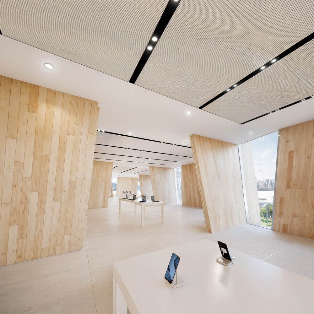 Spira Silva - Retail Interior